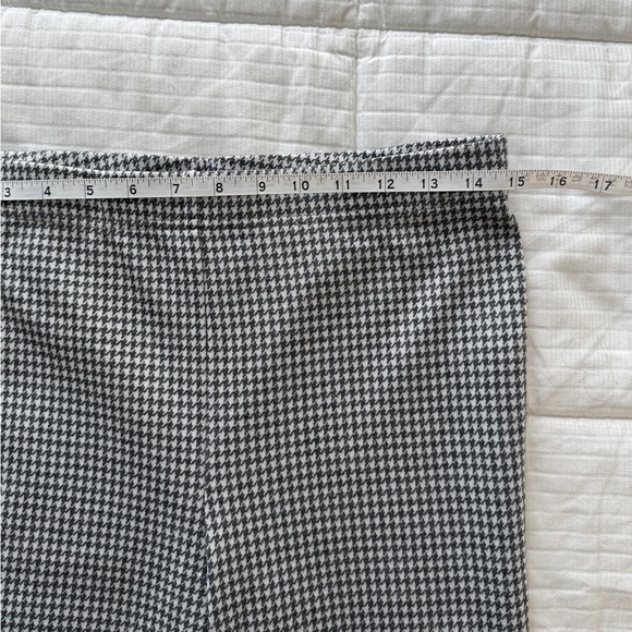 Wild Fable white and grey houndstooth flare pants - Picture 3 of 7